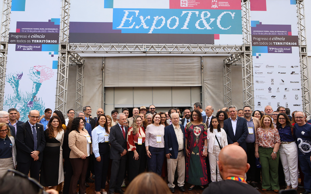 Inauguração da ExpoT&C durante a 77ª Reunião da SBPC, ocorrida em Pernambuco. (Jardel Rodrigues/SBPC)